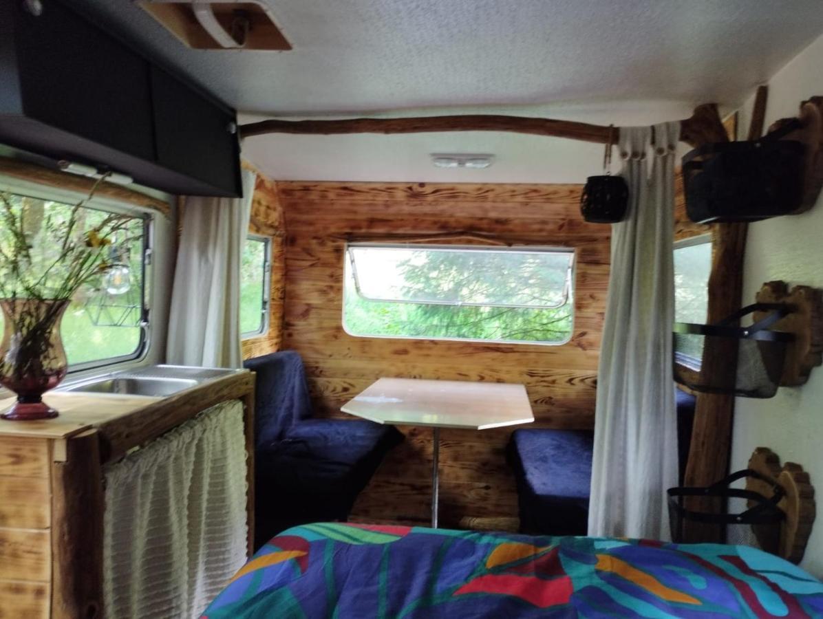 La Caravane Nature Saint-Julien-le-Petit Экстерьер фото