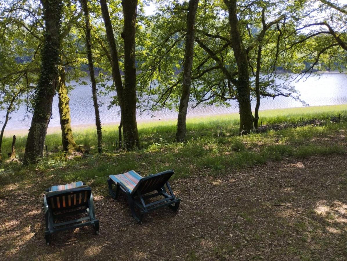 La Caravane Nature Saint-Julien-le-Petit Экстерьер фото